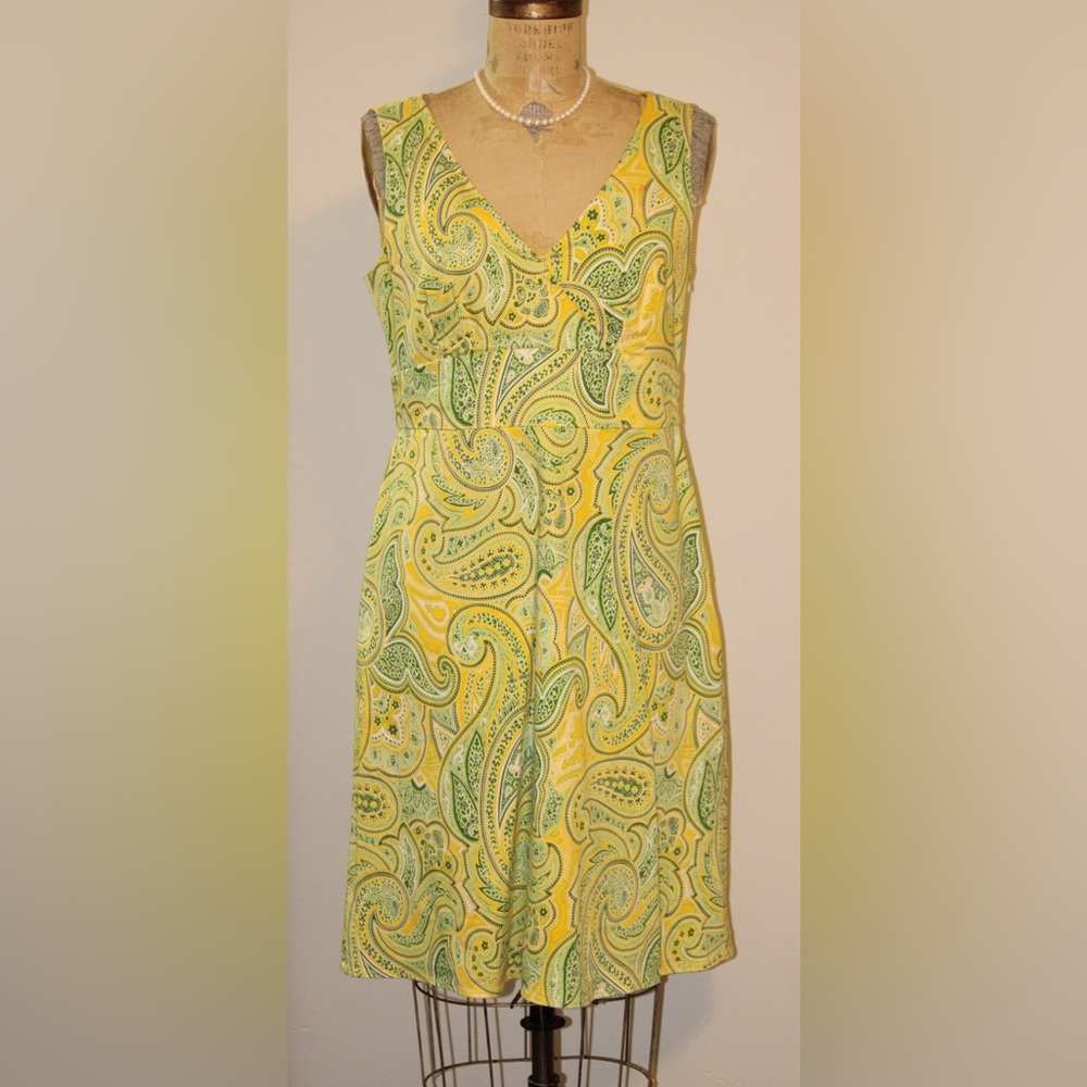 Women’s sleeveless dress size 10 - Spence